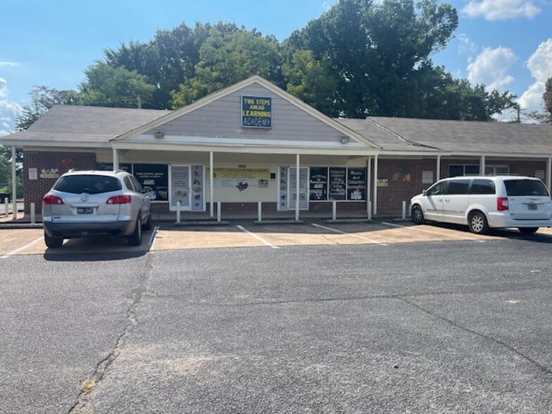 More Photos Of 4064 Saint Elmo Ave, Memphis Storefront For Sale