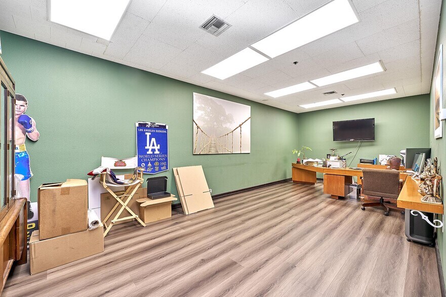 More Photos Of 614 E Walnut St, Carson Warehouse For Sale