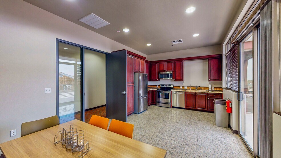 More Photos Of 5955 Edmond St, Las Vegas Office For Lease