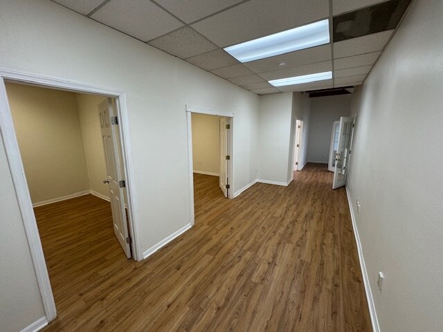 More Photos Of 10550-10556 Riverside Dr, Toluca Lake Storefront Retail Office For Lease