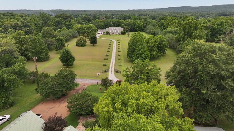 Primary Photo Of 3144 Riverbend Rd, Heber Springs Hotel For Sale