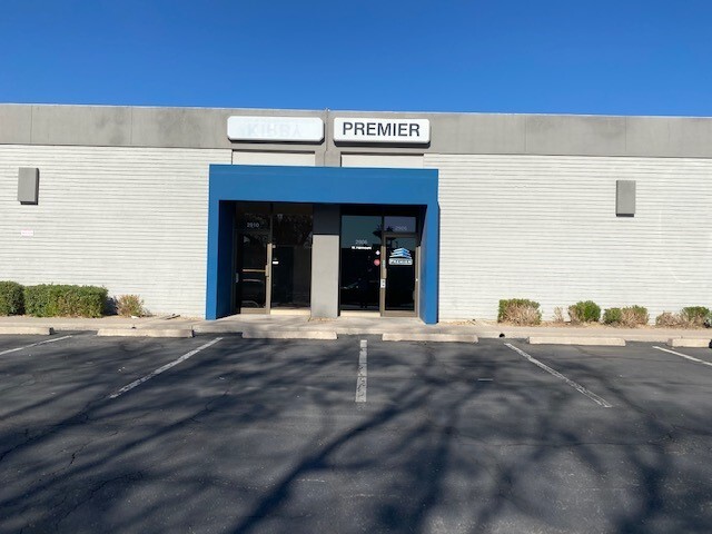 Primary Photo Of 4001-4029 N 31st Ave, Phoenix Unknown For Lease