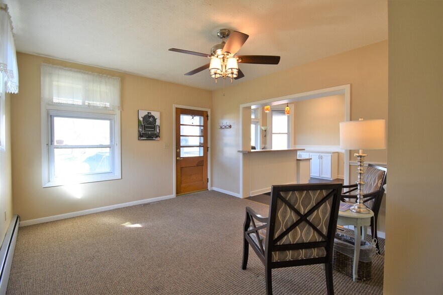 More Photos Of 281 Main St, Greenville Medical For Sale