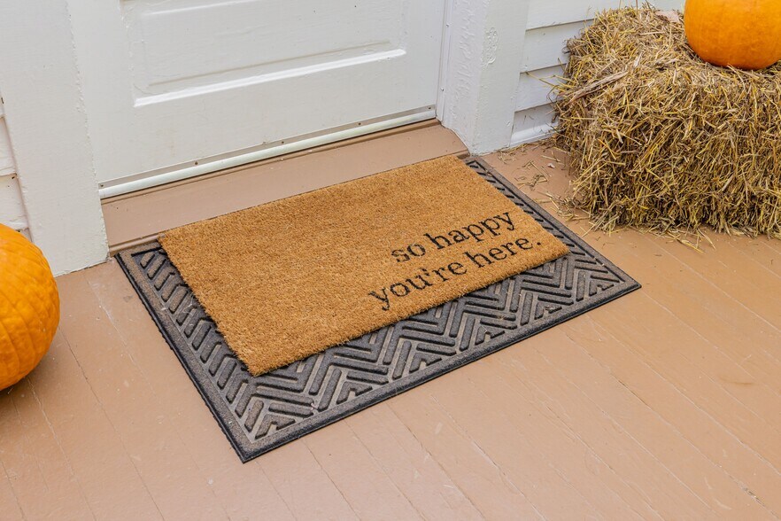 More Photos Of 252 Seavy St, Senoia Hospitality For Sale