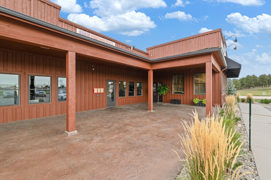 More Photos Of 5955 Mt Rushmore Rd, Rapid City Storefront Retail Office For Sale