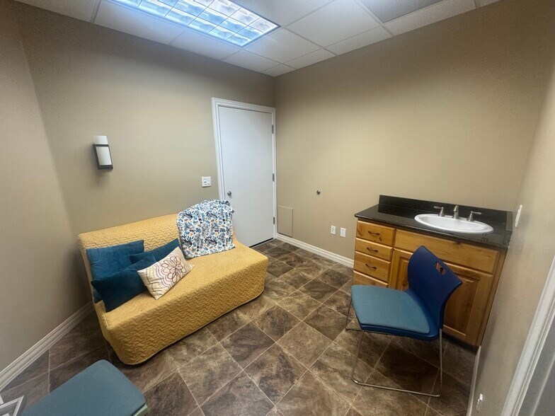 More Photos Of 5107 S 900 E, Murray Medical For Lease