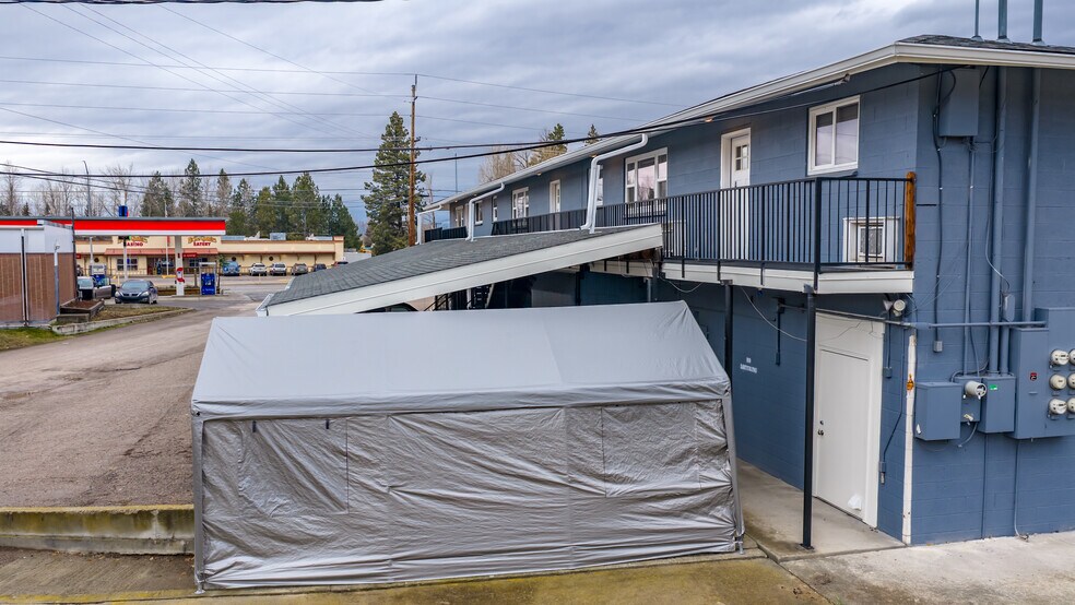 More Photos Of 1282 US Highway 2 E, Kalispell Apartments For Sale