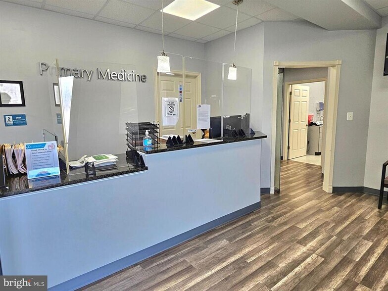 More Photos Of 7301 E Furnace Branch Rd, Glen Burnie Office For Sale