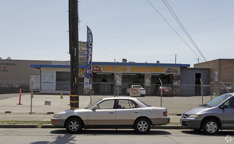 More Photos Of 3737 San Leandro St, Oakland General Retail For Sale
