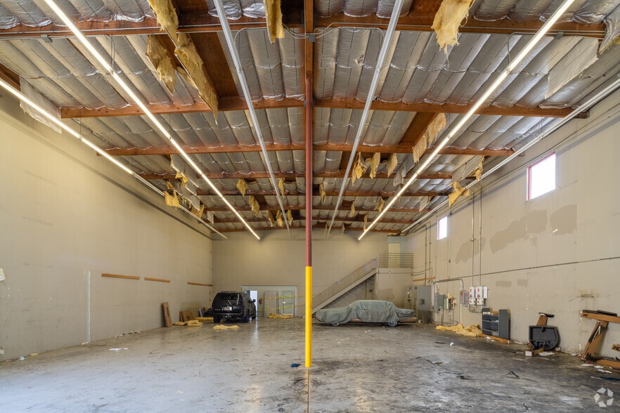 More Photos Of 8559 Artesia Blvd, Bellflower Auto Dealership For Sale