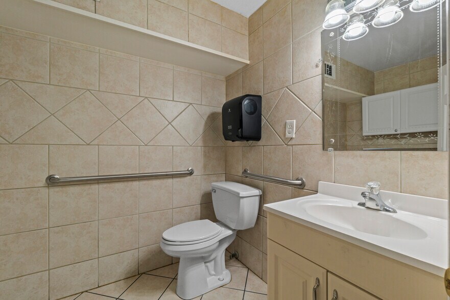 More Photos Of , Baltimore Office For Sale