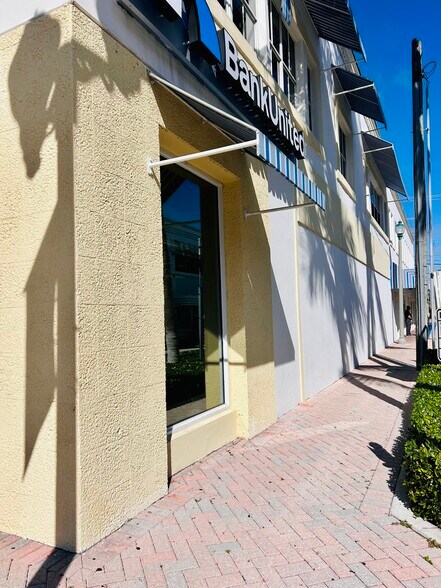 More Photos Of 331 E Atlantic Ave, Delray Beach Bank For Lease
