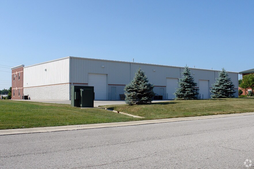More Photos Of 9150 Harrison Park Ct, Indianapolis Light Distribution For Lease