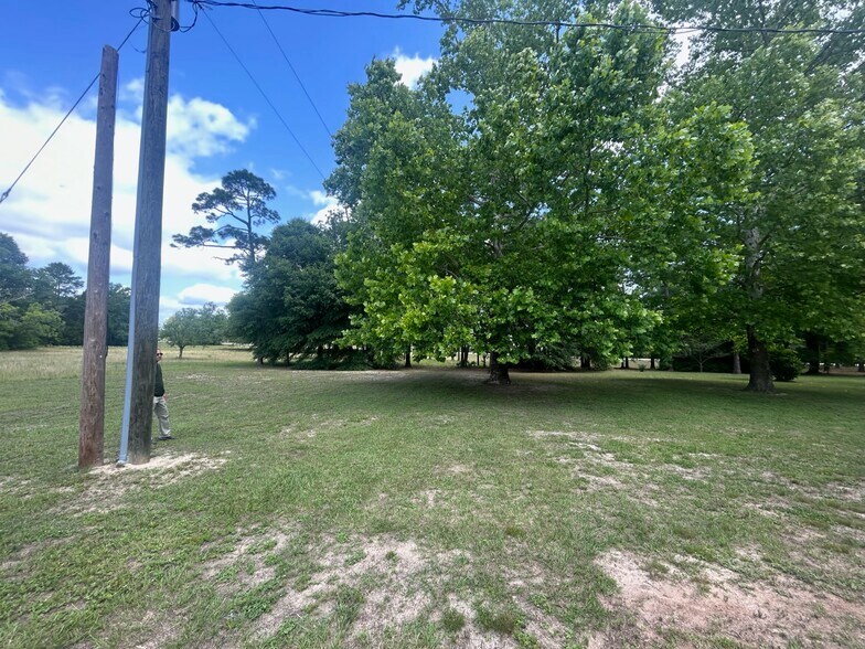 More Photos Of 3742 U.S. 90 US-90 Hwy, Crestview Land For Sale