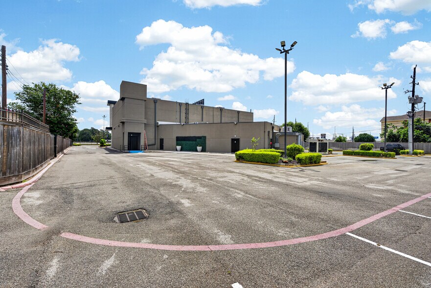More Photos Of 25807 I-45, Spring Lodge Meeting Hall For Sale