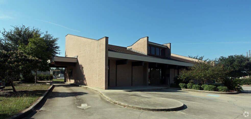 Primary Photo Of 2081 Gause Blvd E, Slidell Office For Sale