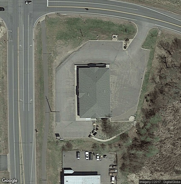 More Photos Of 23671 NW St Francis Blvd, Saint Francis Medical For Lease