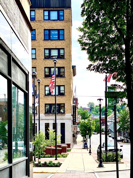 More Photos Of 295 High St, Morgantown Office For Lease