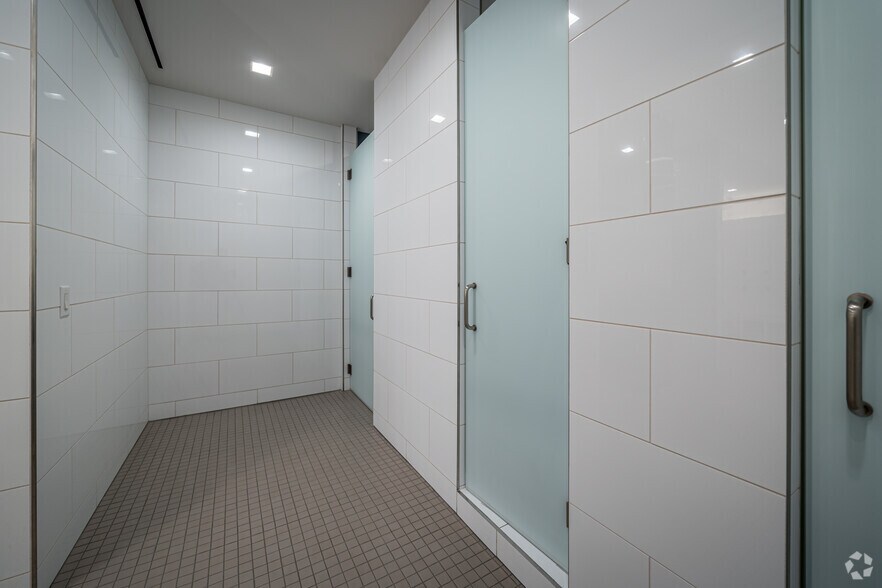 More Photos Of 5333 Westheimer Rd, Houston Office For Lease