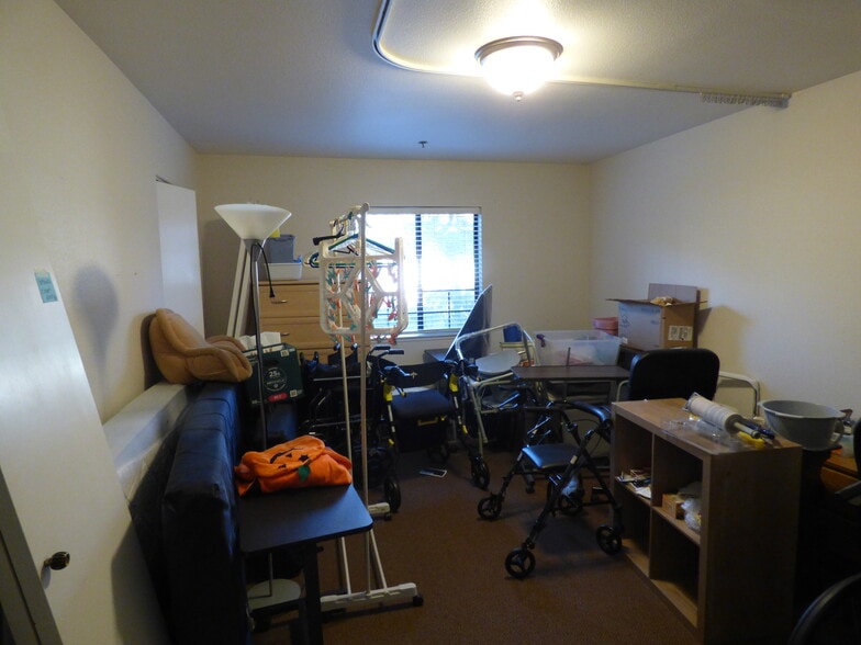 More Photos Of 32951-32965 Alvarado Niles Rd, Union City Congregate Senior Housing For Sale