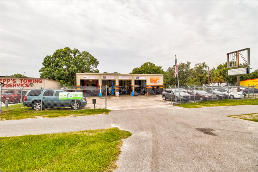 More Photos Of 2016 W Memorial Blvd, Lakeland Auto Repair For Sale