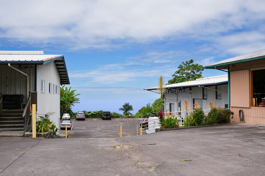 More Photos Of 79-7500 Hawaii Belt Rd, Kealakekua Warehouse For Lease
