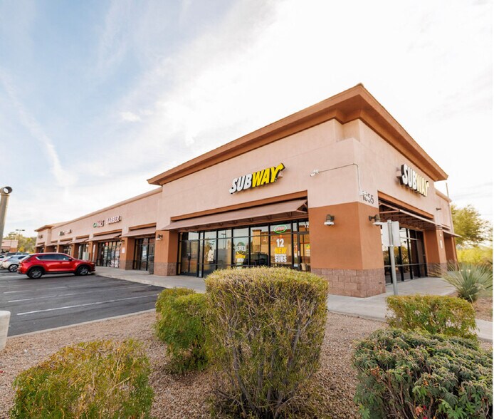 More Photos Of 1825-1855 W Greenway Rd, Phoenix Freestanding For Lease