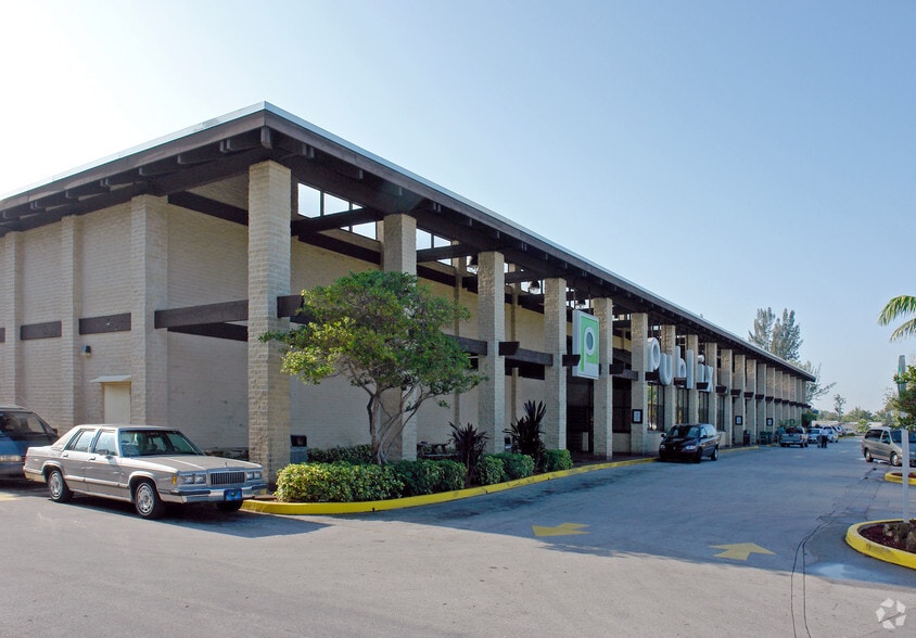More Photos Of 14601 S Dixie Hwy, Miami Unknown For Lease