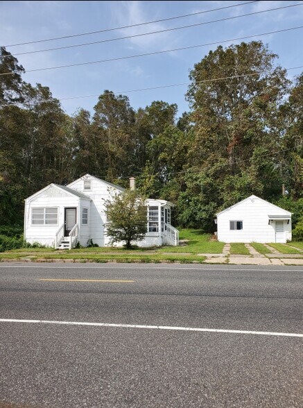 Primary Photo Of 49 Mays Landing Rd, Somers Point Office Residential For Lease