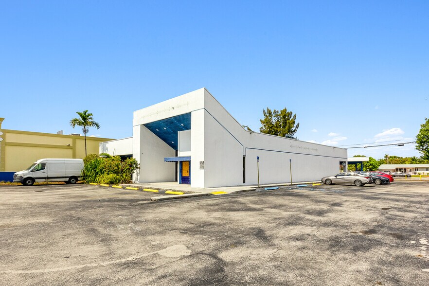More Photos Of 601 W 49th St, Hialeah Land For Sale