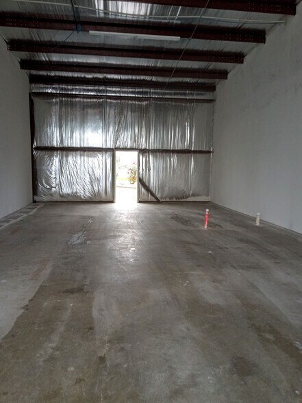 Primary Photo Of 20 FM 1791 Rd, Huntsville Self Storage For Lease