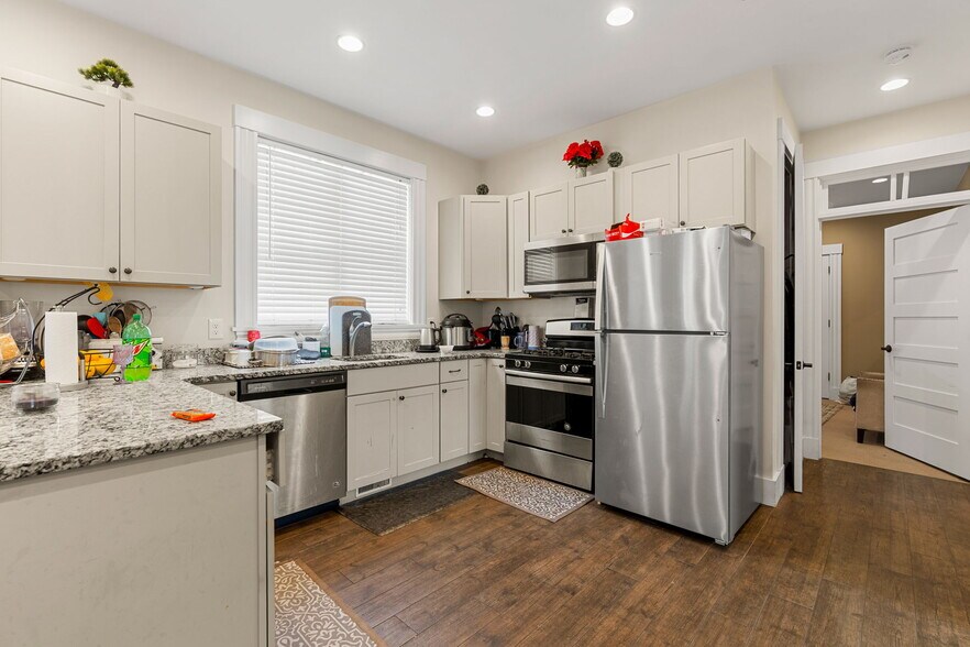 More Photos Of 1149 Middlesex St, Lowell Apartments For Sale