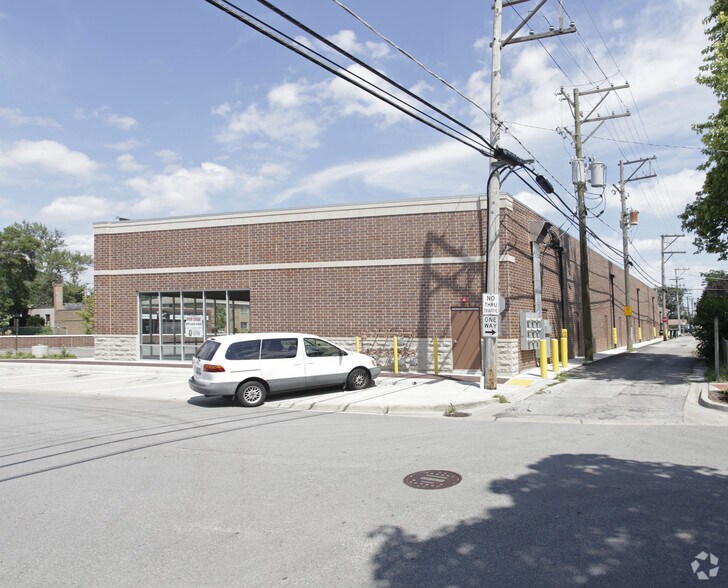 More Photos Of 8311-8325 Grand Ave, River Grove Storefront For Lease