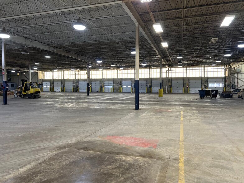 More Photos Of 533 Forest Rd, Hazleton Manufacturing For Sale