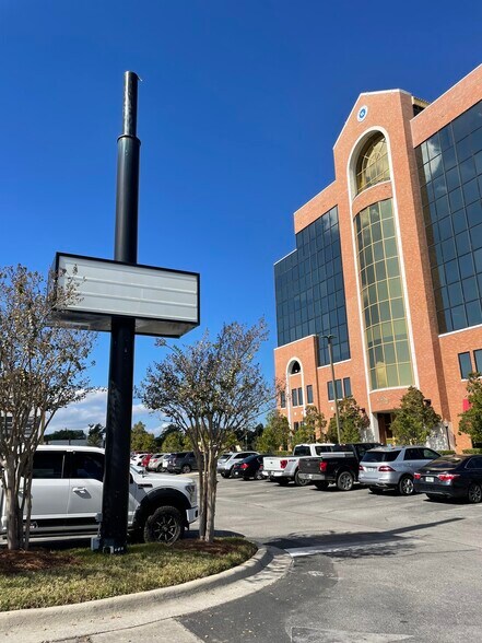 More Photos Of 1022 W 23rd St, Panama City Office Residential For Lease