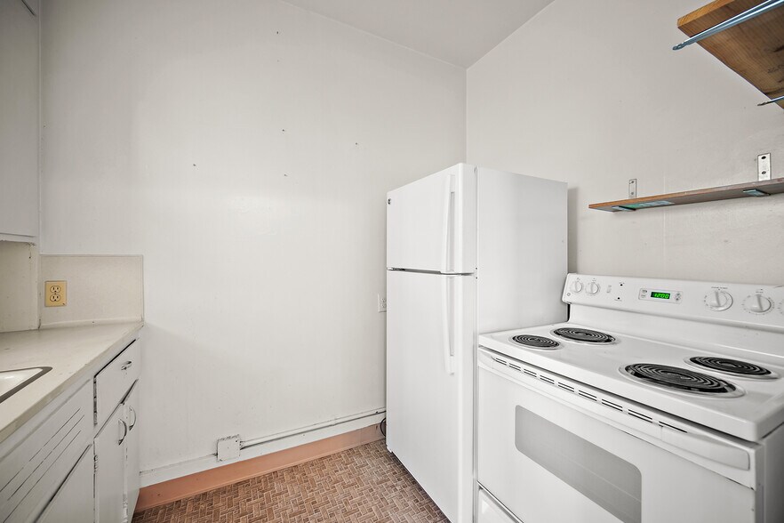 More Photos Of 1518 N Wahsatch Ave, Colorado Springs Apartments For Sale