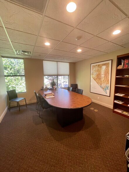 More Photos Of 499 W Plumb Ln, Reno Office For Sale