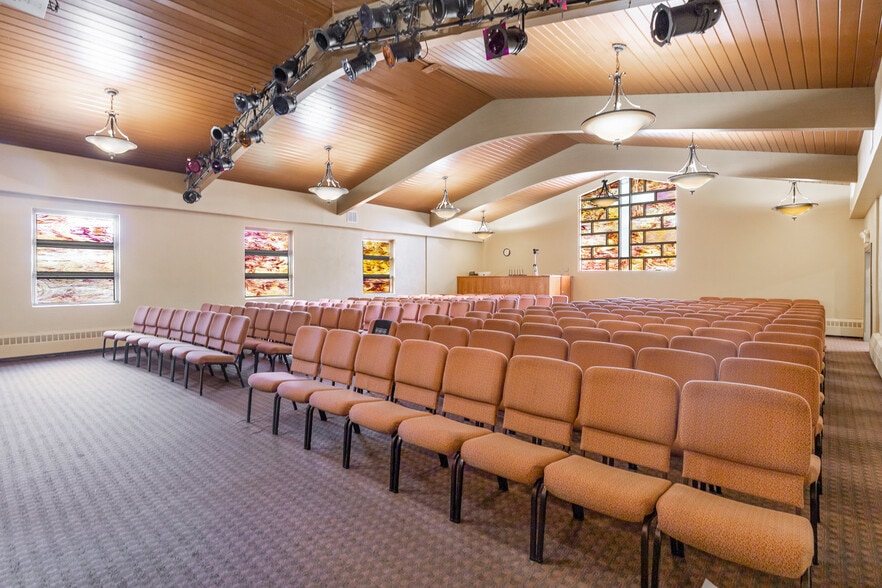 More Photos Of 939 S Wisconsin St, Hobart Religious Facility For Sale