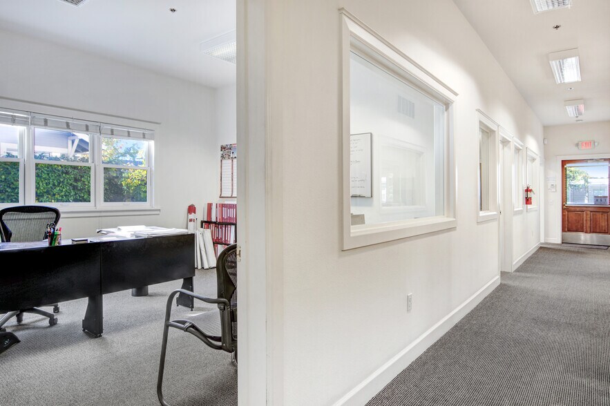 More Photos Of 561-589 1st St W, Sonoma Loft Creative Space For Lease