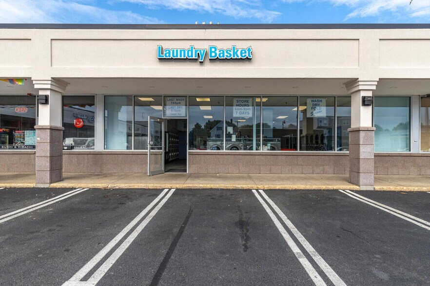 More Photos Of 407-411 Cabot St, Beverly Unknown For Lease