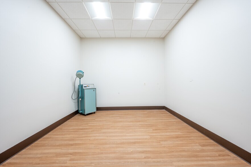 More Photos Of 3795 Boynton Beach Blvd, Boynton Beach Medical For Lease