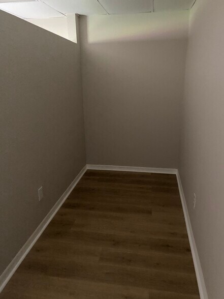 More Photos Of 343 W Central Ave, Lake Wales Office Residential For Lease