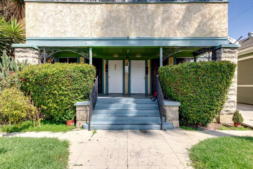 Primary Photo Of 2713 Darwin Ave, Los Angeles Apartments For Sale