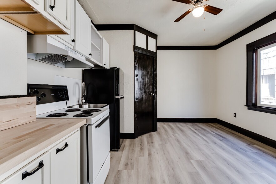 More Photos Of , Eugene Multifamily For Sale