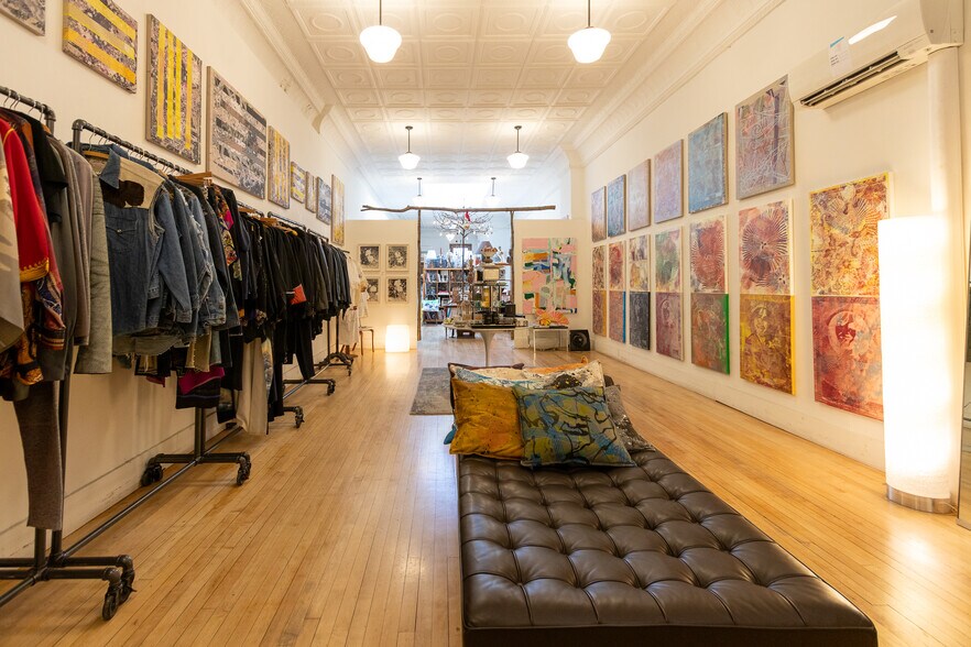 More Photos Of 711 Warren St, Hudson Storefront Retail Residential For Lease