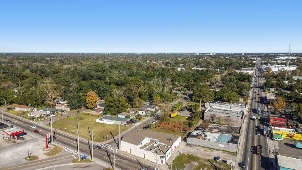 More Photos Of 715 McDuff Ave, Jacksonville Storefront Retail Residential For Sale