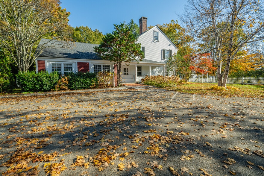 More Photos Of 73 Elm St, Camden Office For Sale