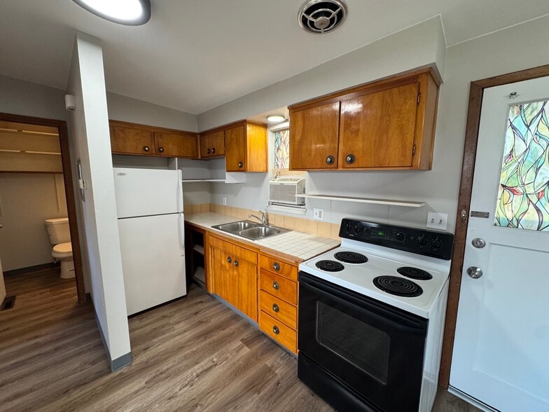 More Photos Of 2012 N Park Rd, Spokane Apartments For Sale