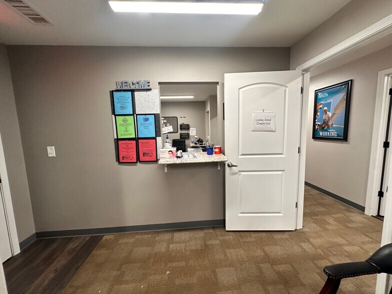 More Photos Of 790 Hist 441 hwy, Demorest Office For Sale