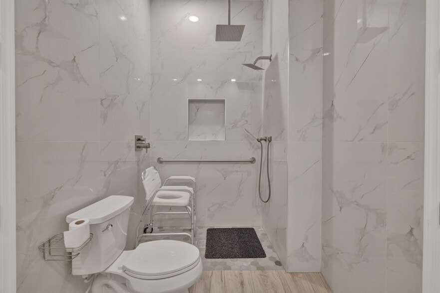 More Photos Of EXCEPTIONAL SURPRISE ALH INVESTMENT, Surprise Assisted Living For Sale